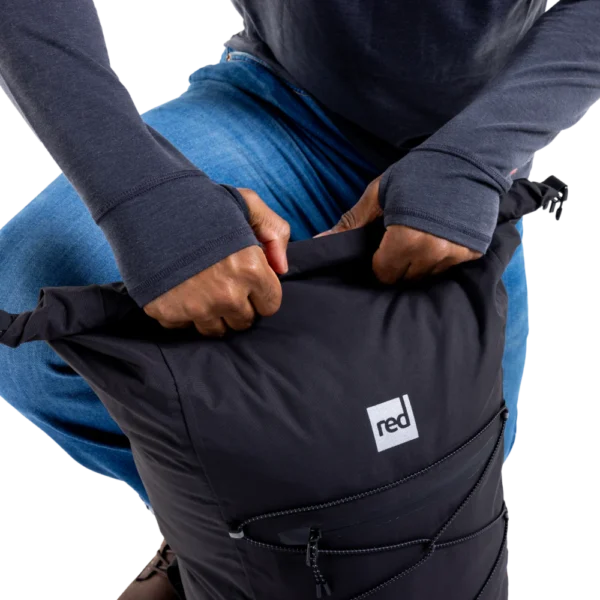 Red Original 35L kevyt ja vedenpitävä reppu – Obsidian Black
